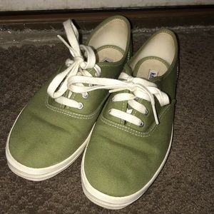 💚Olive green keds 💚